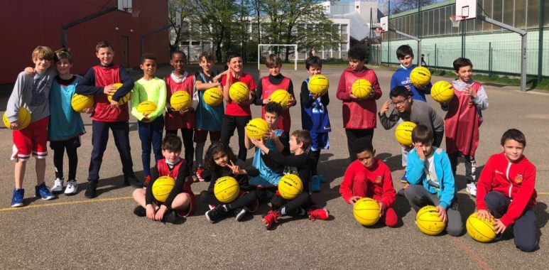 Groupe U11M, BCCL, dirigé par Clémence aux Brosses, Villeurbanne, le 27 mars 2021